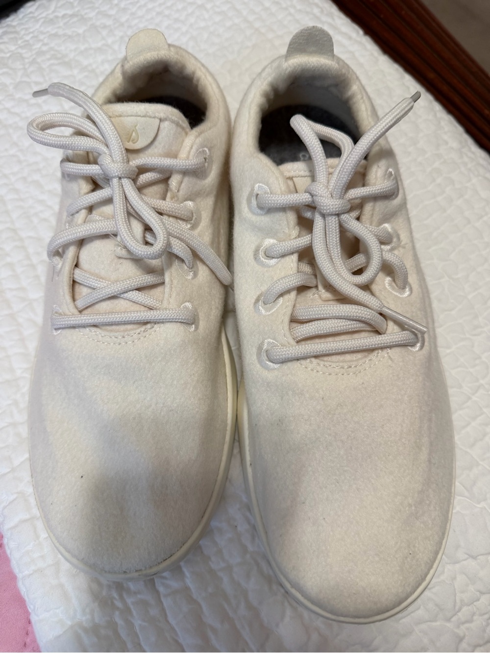 allbirds women’s 10W Off-White Wool Lace-Up Sneakers